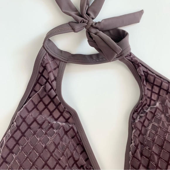 Gossip Velvet High Neck Purple Mauve Bikini Top Halter Von Maur Large NWT - Picture 6 of 9